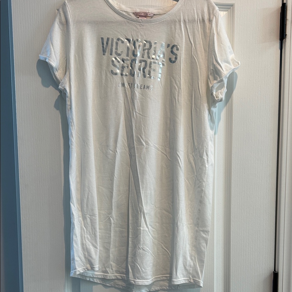 Victoria's Secret Cream Logo T-Shirt nightgown